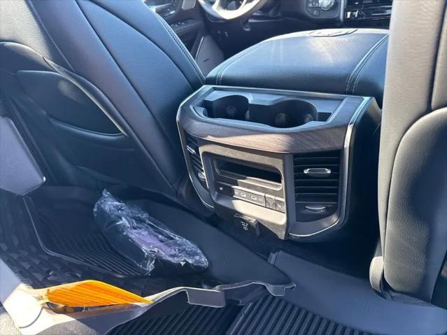 2026 Ram 1500 Laramie Crew Cab 4x4 5'7" Box