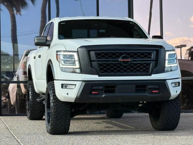 2022 Nissan Titan Crew Cab PRO-4X 4x4