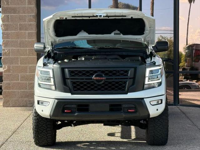 2022 Nissan Titan Crew Cab PRO-4X 4x4