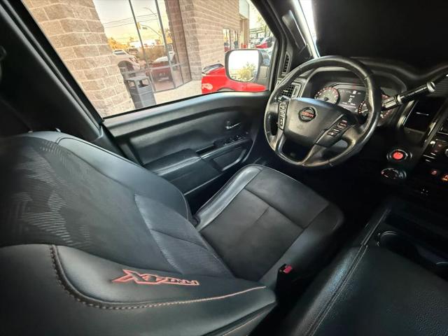 2022 Nissan Titan Crew Cab PRO-4X 4x4