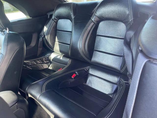 2017 Ford Mustang V6