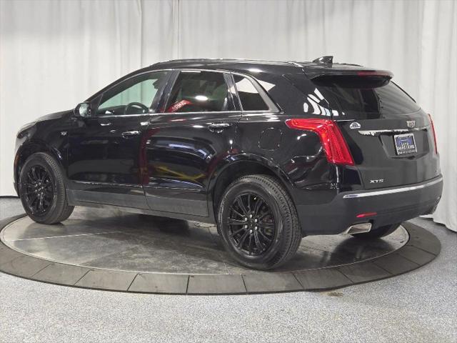 2017 Cadillac XT5 Standard