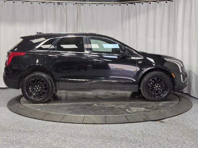 2017 Cadillac XT5 Standard
