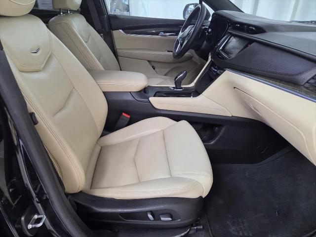 2017 Cadillac XT5 Standard