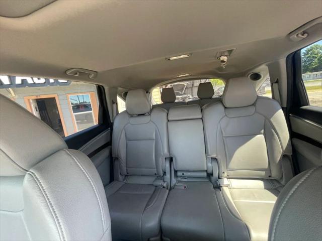 2017 Acura MDX w/Technology Package