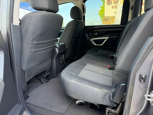 2017 Nissan Titan XD SV Gas