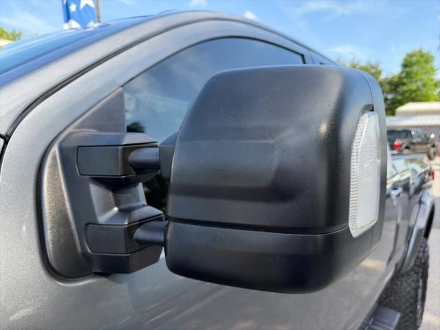 2017 Nissan Titan XD SV Gas