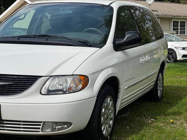 2001 Chrysler Town & Country LXi