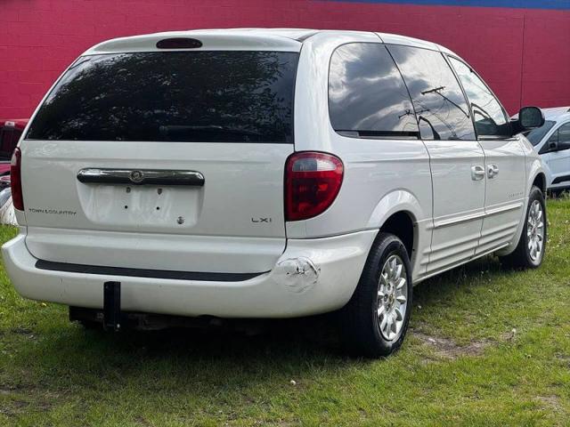 2001 Chrysler Town & Country LXi
