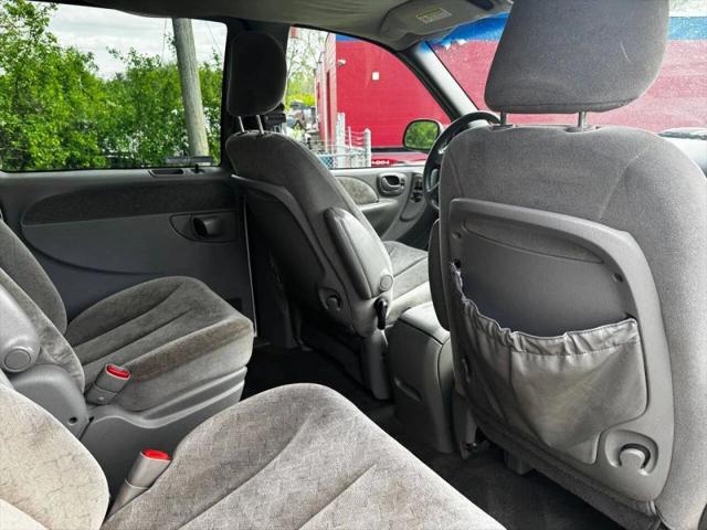2001 Chrysler Town & Country LXi