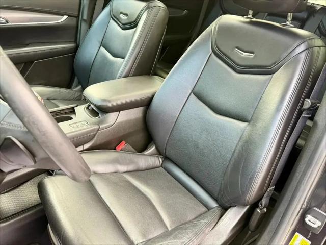 2017 Cadillac XT5 Premium Luxury