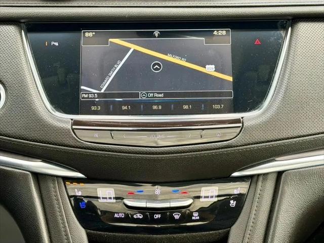 2017 Cadillac XT5 Premium Luxury