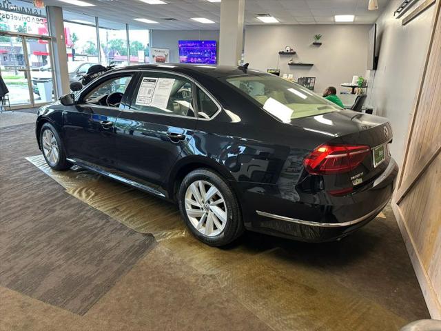 2018 Volkswagen Passat 2.0T SE