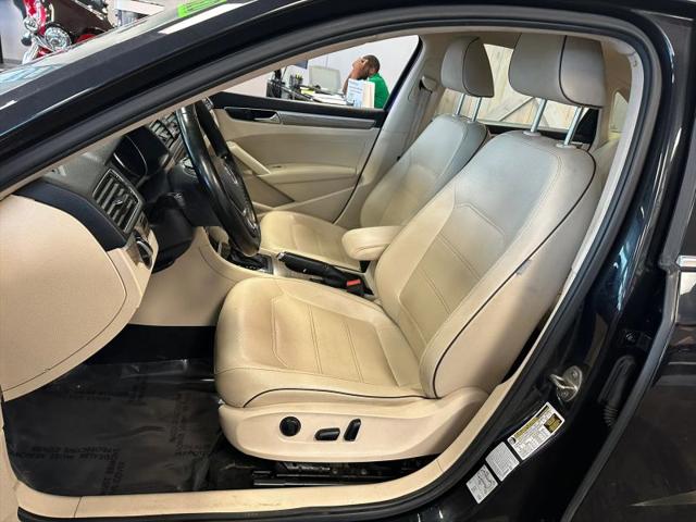2018 Volkswagen Passat 2.0T SE