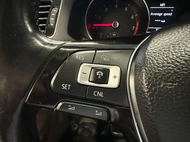 2018 Volkswagen Passat 2.0T SE
