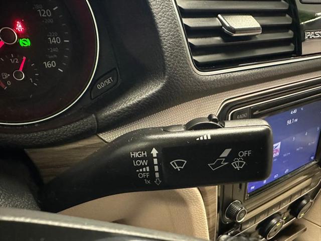 2018 Volkswagen Passat 2.0T SE
