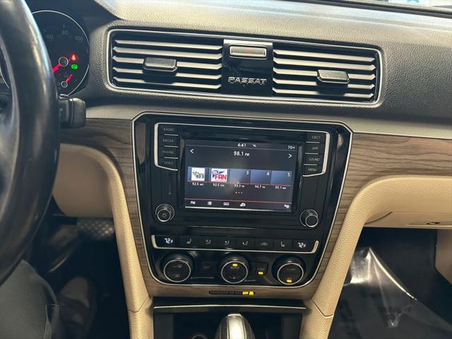2018 Volkswagen Passat 2.0T SE