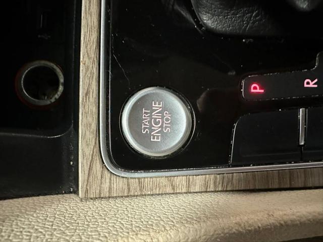 2018 Volkswagen Passat 2.0T SE
