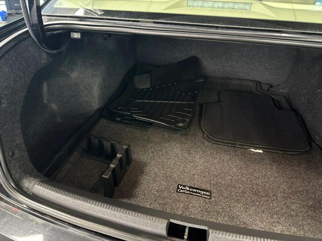 2018 Volkswagen Passat 2.0T SE