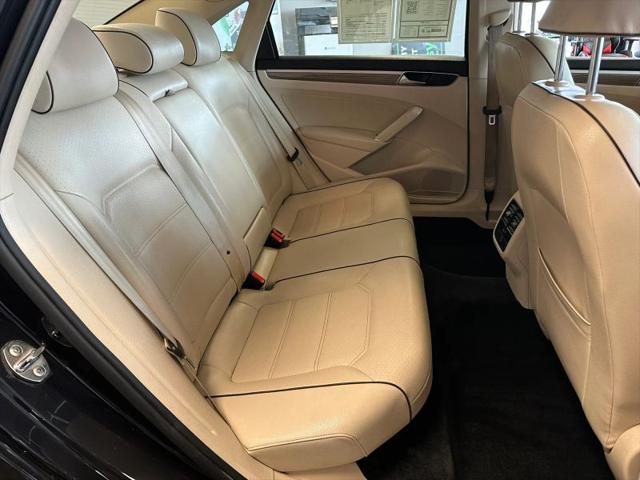 2018 Volkswagen Passat 2.0T SE