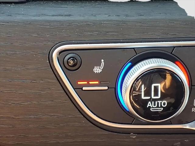 2024 Audi A4 Premium Plus 45 TFSI S line quattro S tronic