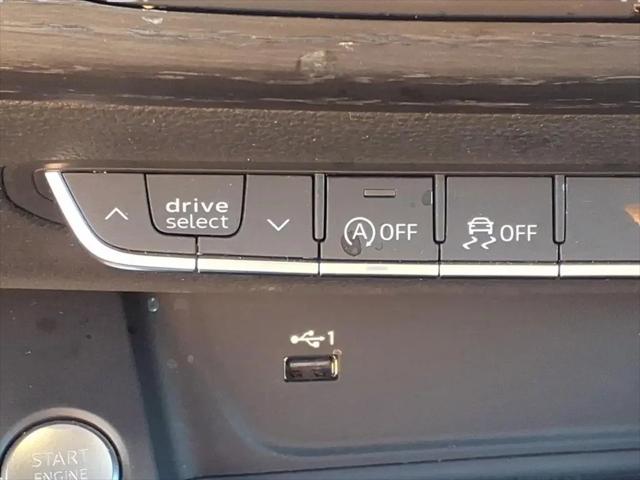 2024 Audi A4 Premium Plus 45 TFSI S line quattro S tronic