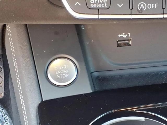 2024 Audi A4 Premium Plus 45 TFSI S line quattro S tronic
