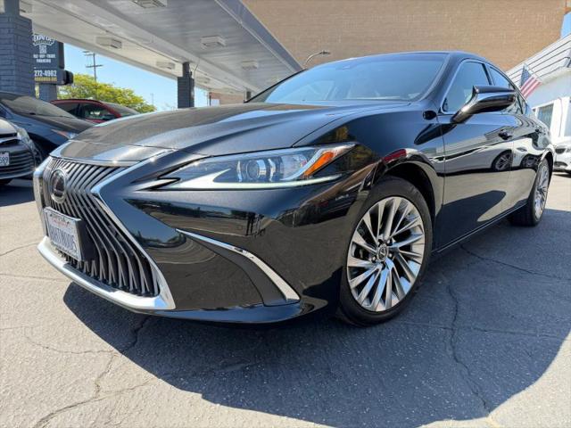 2019 Lexus ES 350 Luxury for sale in Arleta, CA