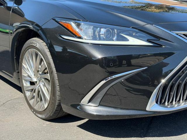 2019 Lexus ES 350 Luxury