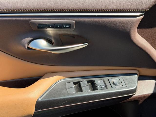 2019 Lexus ES 350 Luxury