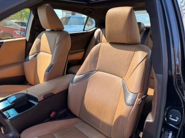 2019 Lexus ES 350 Luxury