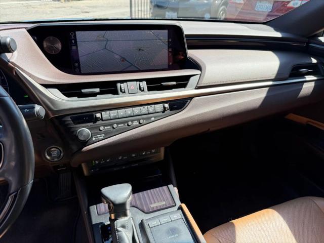2019 Lexus ES 350 Luxury