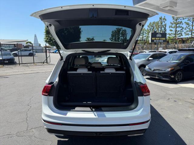 2021 Volkswagen Tiguan 2.0T SE R-Line Black