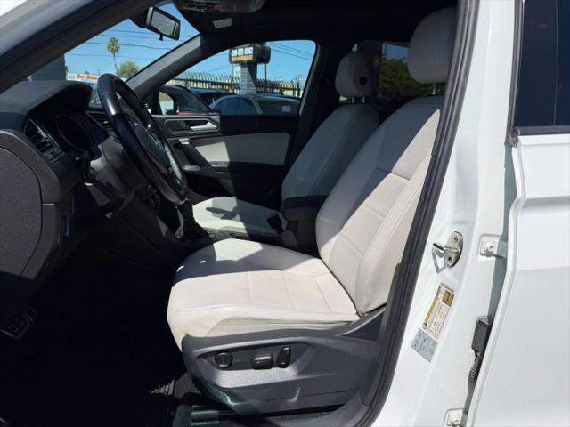 2021 Volkswagen Tiguan 2.0T SE R-Line Black