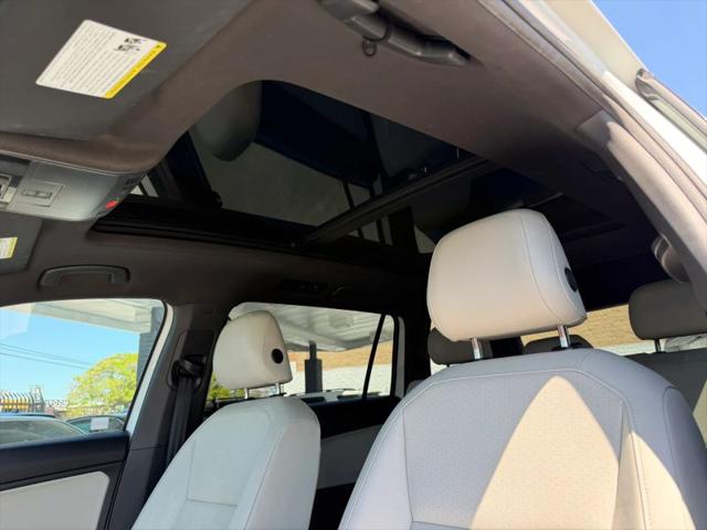 2021 Volkswagen Tiguan 2.0T SE R-Line Black