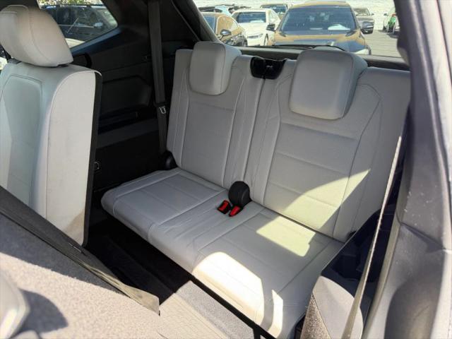 2021 Volkswagen Tiguan 2.0T SE R-Line Black