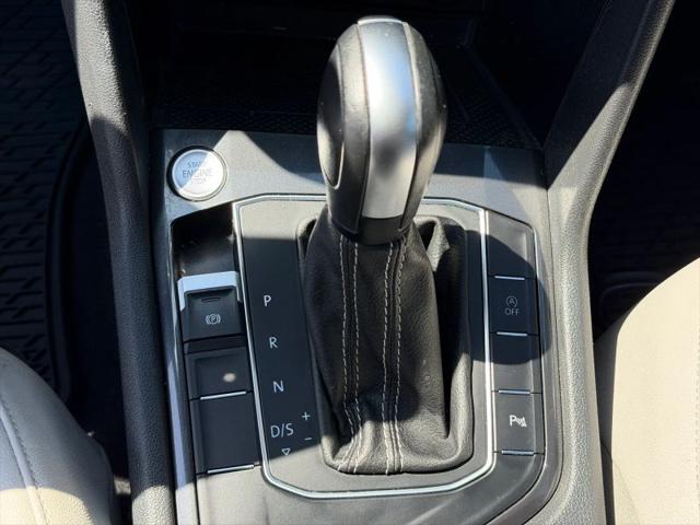 2021 Volkswagen Tiguan 2.0T SE R-Line Black