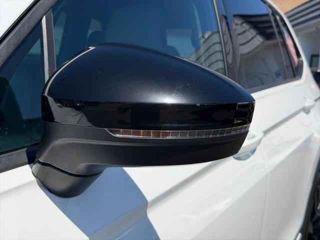 2021 Volkswagen Tiguan 2.0T SE R-Line Black