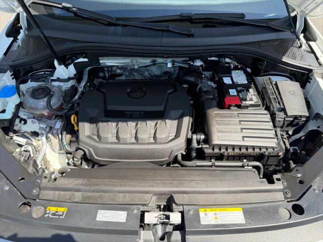 2021 Volkswagen Tiguan 2.0T SE R-Line Black