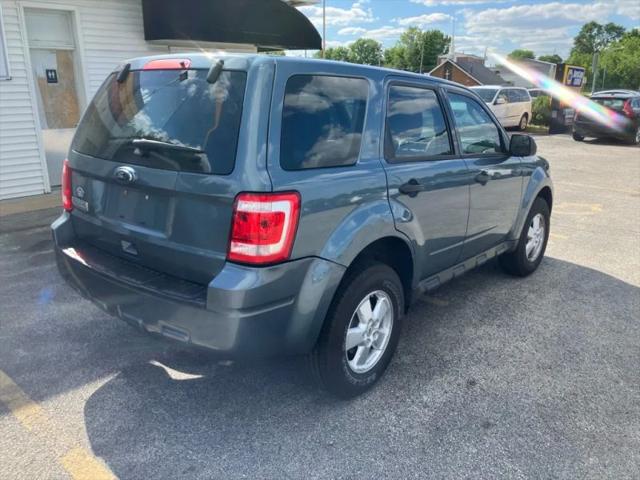 2010 Ford Escape XLS