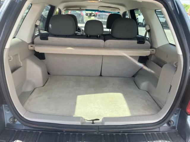 2010 Ford Escape XLS