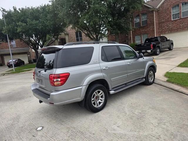 2004 Toyota Sequoia SR5 V8
