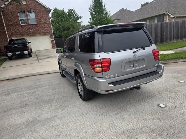 2004 Toyota Sequoia SR5 V8
