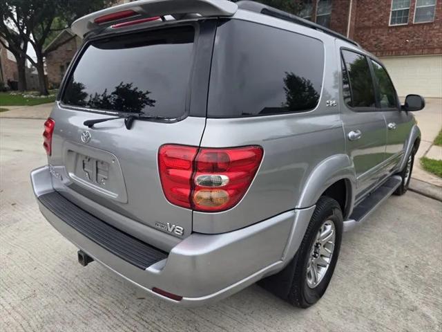 2004 Toyota Sequoia SR5 V8