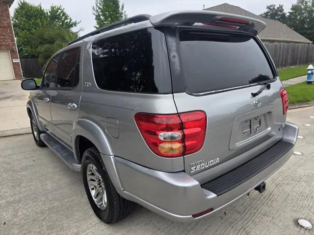 2004 Toyota Sequoia SR5 V8