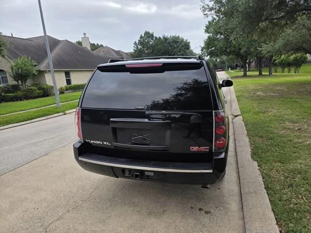2008 GMC Yukon XL Denali