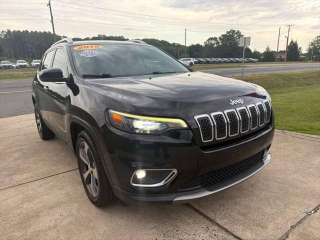 2019 Jeep Cherokee Limited FWD