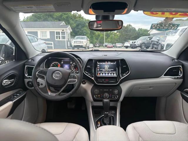 2019 Jeep Cherokee Limited FWD