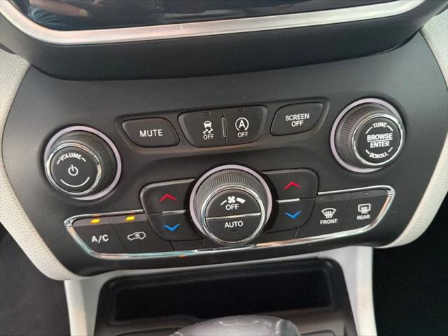 2019 Jeep Cherokee Limited FWD