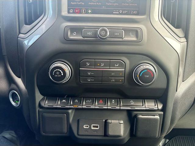 2022 Chevrolet Silverado 1500 4WD Crew Cab Short Bed Custom Trail Boss
